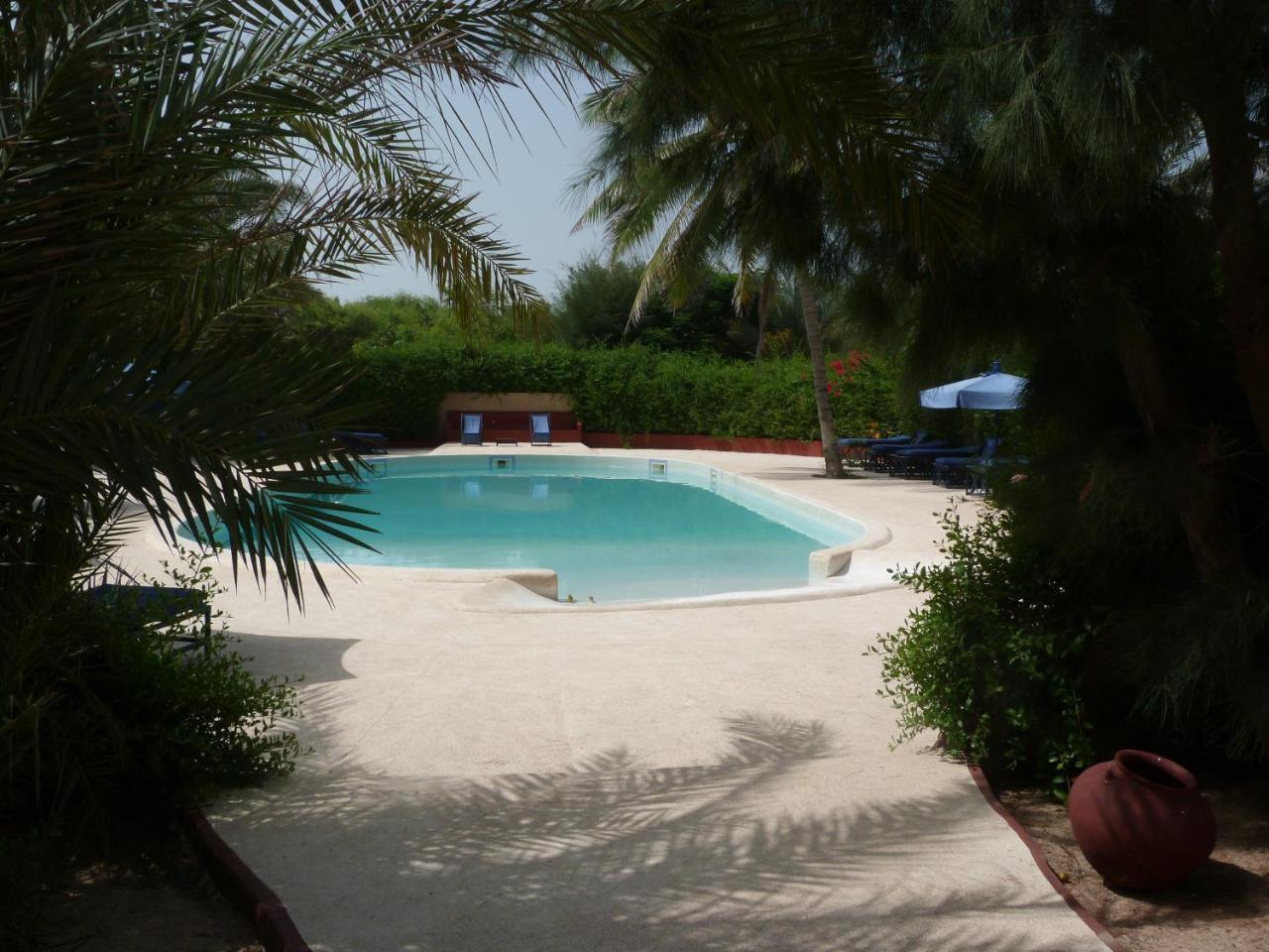 Hotel Mermoz Saint-Louis Extérieur photo